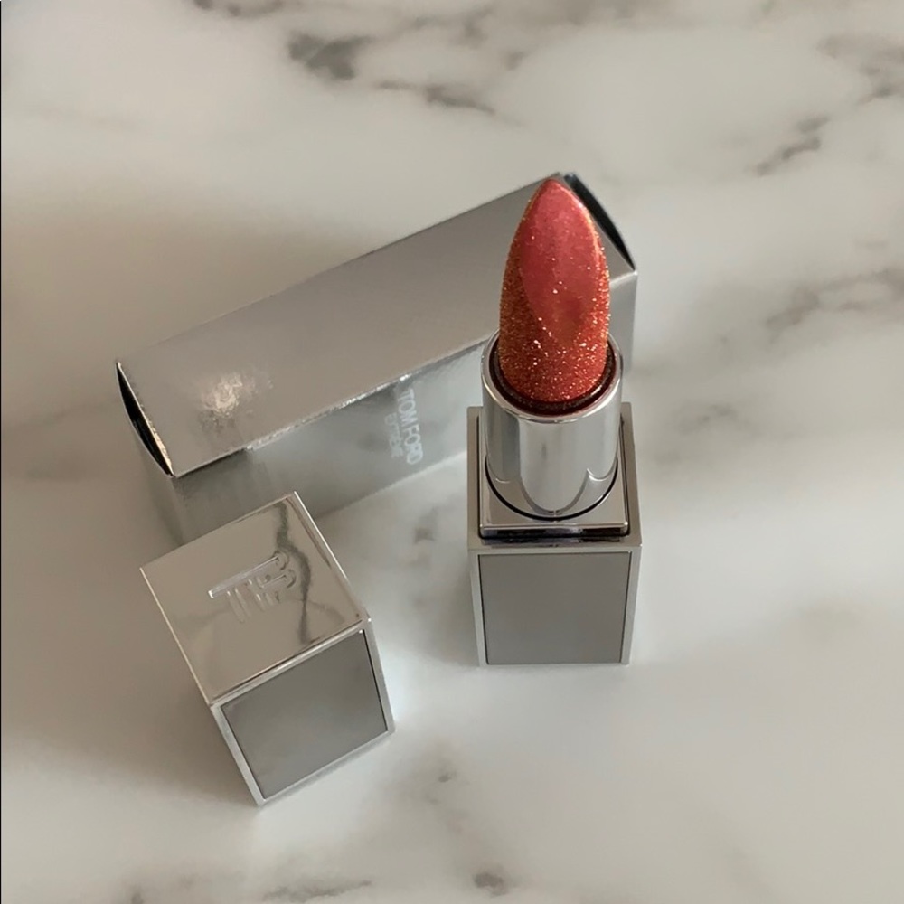 COPY - Tom Ford lipstick